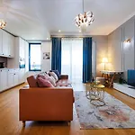 Aviatiei Sky Retreat * Bucarest