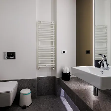 아파트 Aviatiei Sky Retreat *