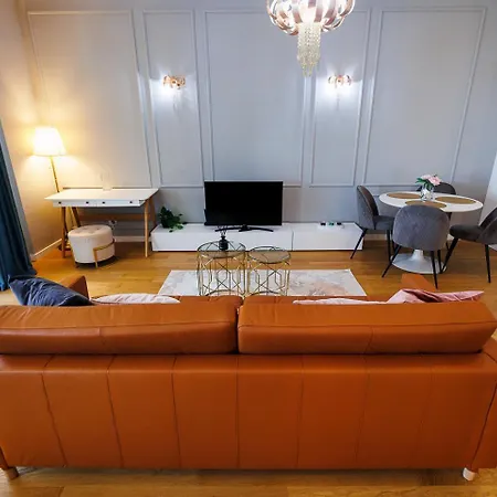 아파트 Aviatiei Sky Retreat 부쿠레슈티