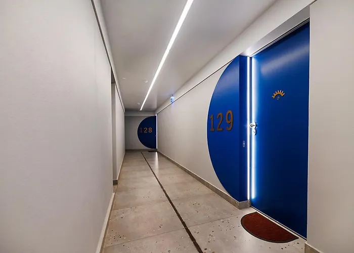 Aviatiei Sky Retreat דירה *